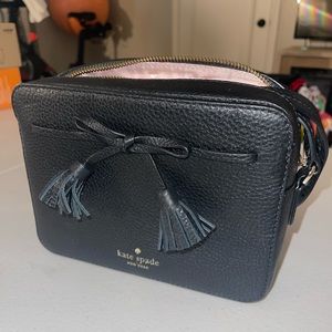 **AWESOME KATE SPADE CAMERA BAG STYLE PURSE**